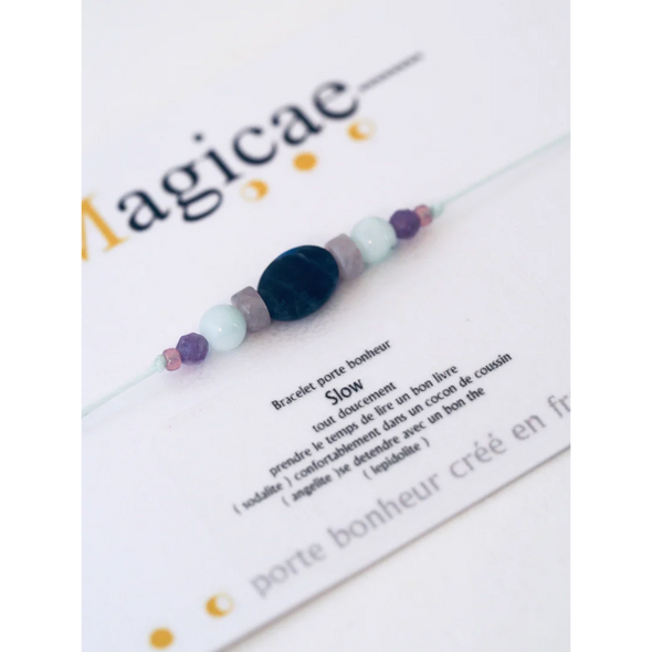 Bracelet porte bonheur - Slow