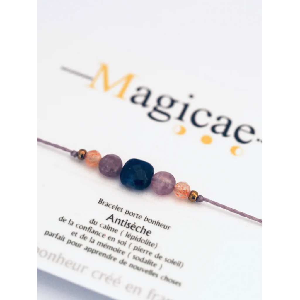 Bracelet porte bonheur - Antisèche