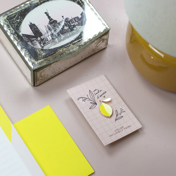 Pin's - Un Zest d'Amour