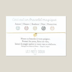 Ceci est un bracelet magique