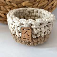 Petit panier en crochet beige