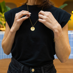 Sautoir médaille "La famille"