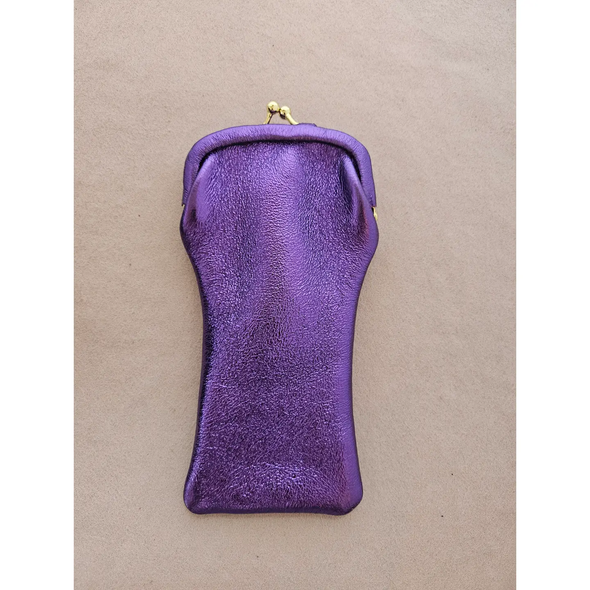 Etui à lunettes en cuir upcyclé