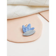 Hana - Pin's en cuir bleu brillant