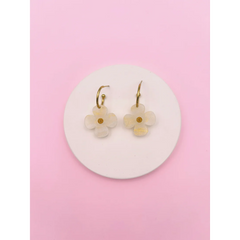 Boucles d'oreilles Créoles Fleur Blanche