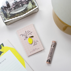 Pin's - Un Zest d'Amour