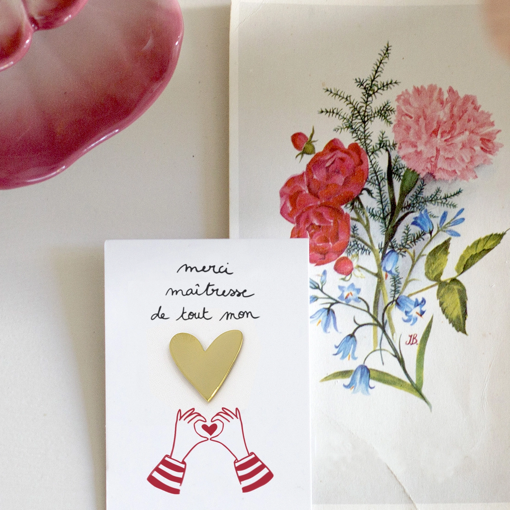 Pin's coeur en laiton - Merci maîtresse