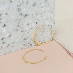 Grandes boucles d'oreilles créoles Dune