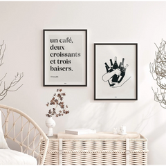 Affiche Un café, deux croissants et trois baisers.