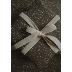 Ruban de velours blanc pur