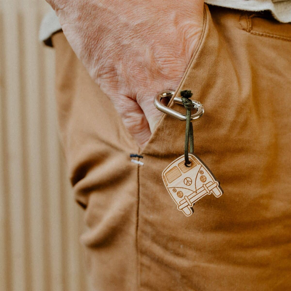 Porte-clés en bois - Bus