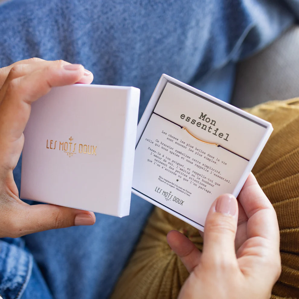 Bracelet Mon Essentiel - cordon prune