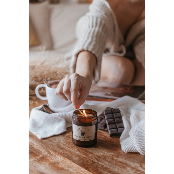 Bougie parfumée artisanale cire végétale pot ambré - Chocolat chaud