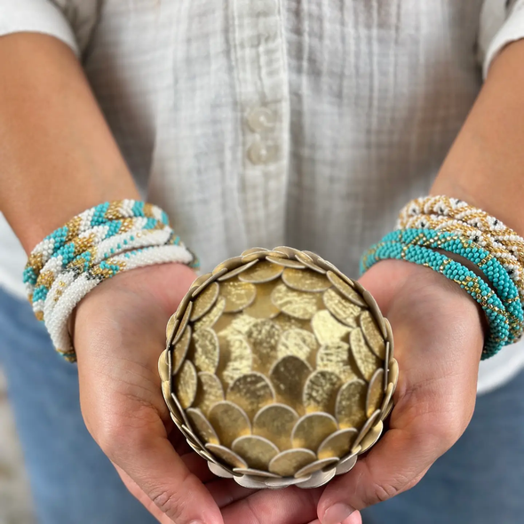 Bracelet népalais Blanc, or, noir