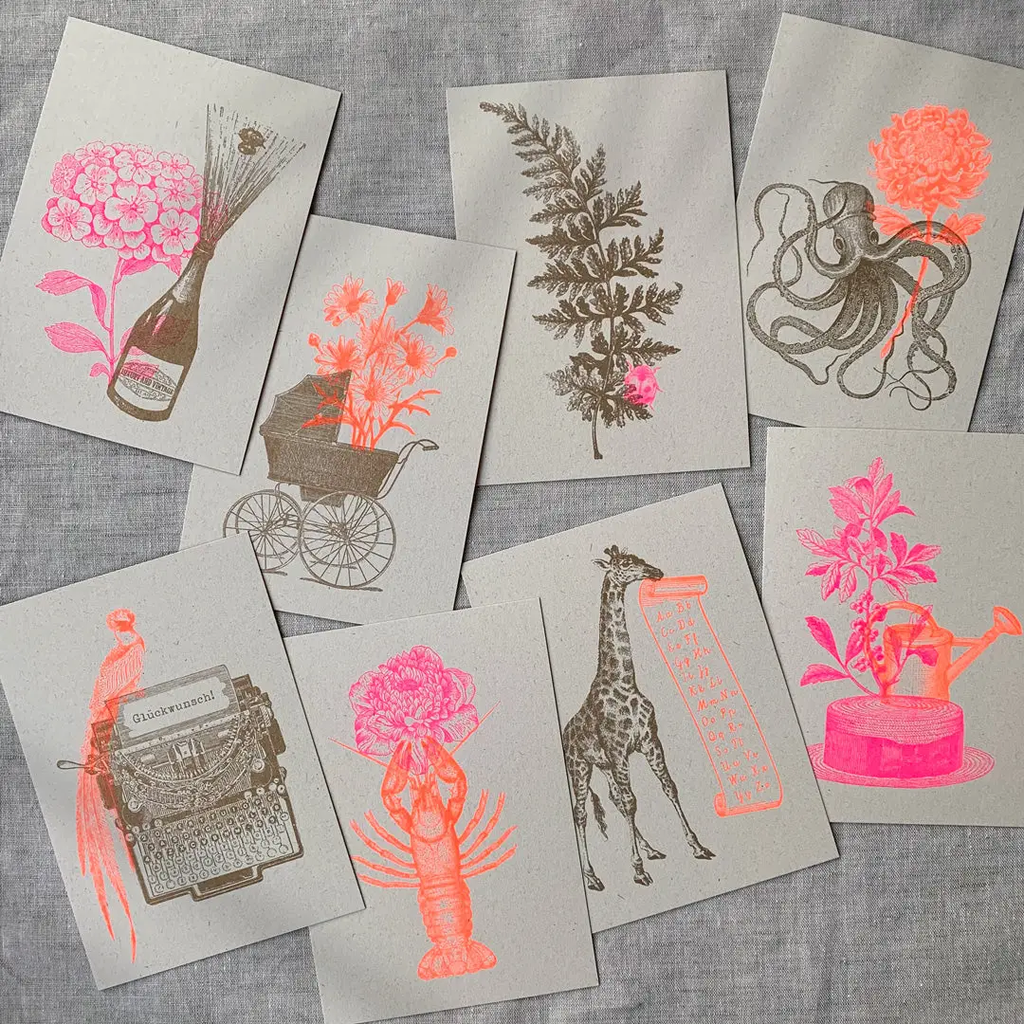 Carte postale Poussette avec fleurs