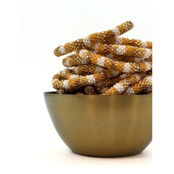 Bracelet népalais Beige, blanc, doré, cuivré