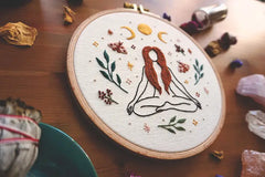Kit de broderie DIY - Déesse lunaire de la récolte